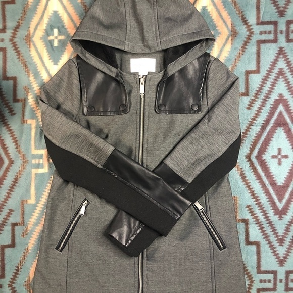 BCBGeneration Grey and Black Faux Leather Hooded Women's Jacket Sz Small - Picture 5 of 14